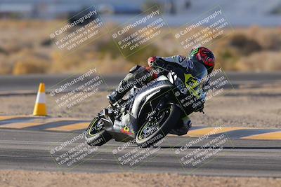 media/Dec-16-2023-CVMA (Sat) [[bb38a358a2]]/Race 9 500 Supersport-350 Supersport/